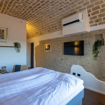 Amber Italy 4*