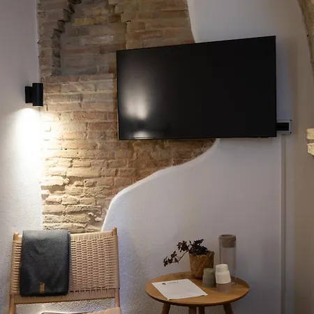 Amber Italy מלון 4*