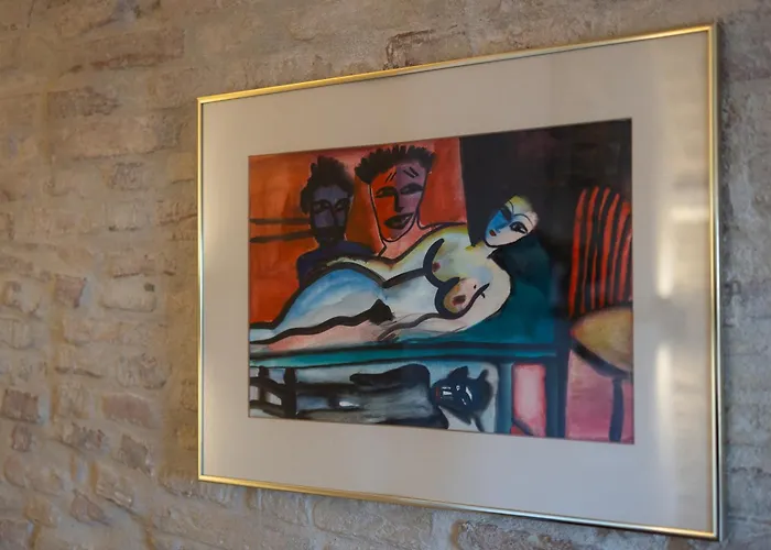 Отель Amber Italy