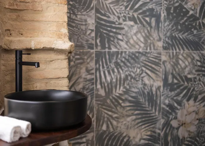 Amber Italy Отель