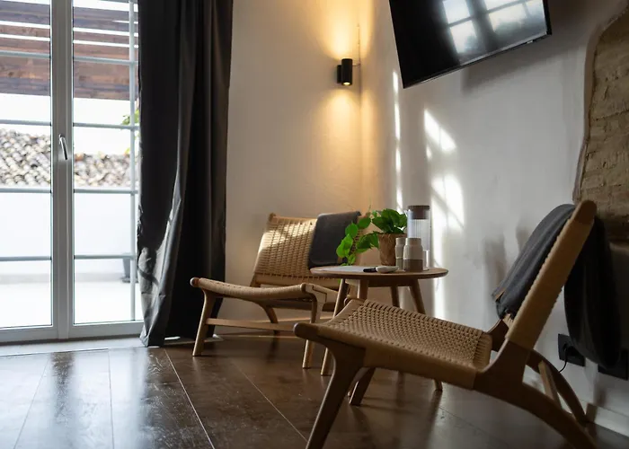 Отель Amber Italy