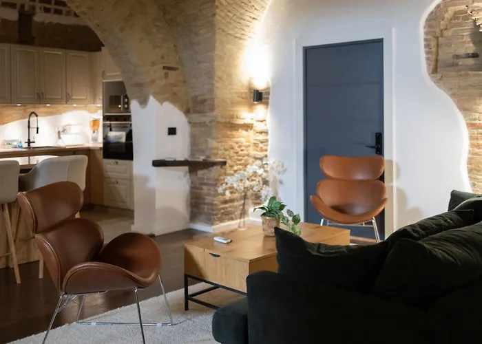 Amber Italy Отель